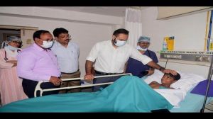  कलेक्टर डॉ. मित्तर ने लिया राहुल के स्वास्थ्य का जायजा