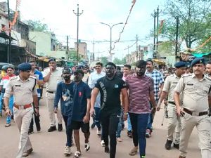 भिलाई में रंजीत हत्याकांड के आरोपियों का पुलिस ने निकाला जुलूस...!