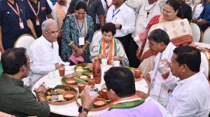  ’भरोसे का सम्मेलन’ : मुख्यमंत्री श्री बघेल ने मिलेट से बने व्यंजनों का लिया स्वाद