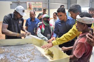 कलेक्टर ने किया ग्रामीण औद्योगिक पार्क बरही का  अवलोकन