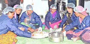 रीपा में हजारों लोगों को मिल रहा रोजगार