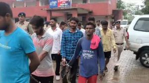  दुर्ग पुलिस ने 215 वारंटियों की कराई तामिली, 31 साल पुराना वारंटी भी पकड़ाया