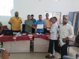 स्वास्थ्य विभाग के अंतर्गत जिले में संचालित समस्त राष्ट्रीय  कार्यक्रमो की समीक्षा बैठक संपन्न