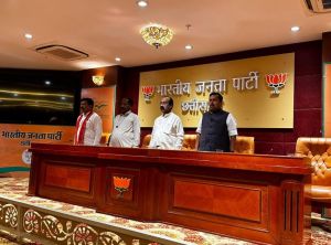  प्रधानमंत्री नरेंद्र मोदी के छत्तीसगढ़ प्रवास को लेकर नितिन नबीन व अरुण साव ने ली मोर्चा की संयुक्त बैठक