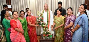 मुख्यमंत्री से नर्सिंग ऑफिसर्स एसोसिएशन के प्रतिनिधिमंडल ने सौजन्य मुलाकात की मुख्यमंत्री से नर्सिंग ऑफिसर्स एसोसिएशन के प्रतिनिधिमंडल ने सौजन्य मुलाकात की