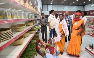 बस्तर से लेकर सरगुजा तक खुले स्थानीय रोजगार के नए आयाम बस्तर से लेकर सरगुजा तक खुले स्थानीय रोजगार के नए आयाम