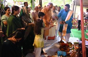 गेड़ी चढ़े, रहचुली में झूले, हरेली के रंग में रंगा मुख्यमंत्री निवास