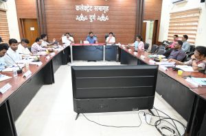 समय-सीमा प्रकरणों का निराकरण समयावधि में हो - कलेक्टर समय-सीमा प्रकरणों का निराकरण समयावधि में हो - कलेक्टर