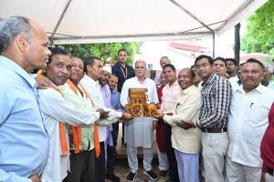 मवेशियों के इलाज के लिए अब गौठानों में पहुुंचेगे मोबाईल वेटनरी वाहन: मुख्यमंत्री मवेशियों के इलाज के लिए अब गौठानों में पहुुंचेगे मोबाईल वेटनरी वाहन: मुख्यमंत्री