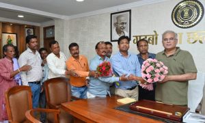 मुख्यमंत्री से उरांव, भुंजिया आदि समाज के प्रतिनिधियों ने की मुलाकात