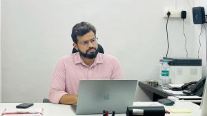 कलेक्टर ने "जल मितान - कौशल विकास कार्यक्रम की समीक्षा की कलेक्टर ने "जल मितान - कौशल विकास कार्यक्रम की समीक्षा की