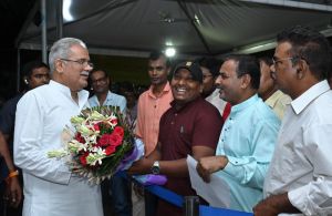 मुख्यमंत्री से छत्तीसगढ़ नाचा संघ के सदस्यों ने की सौजन्य मुलाकात मुख्यमंत्री से छत्तीसगढ़ नाचा संघ के सदस्यों ने की सौजन्य मुलाकात