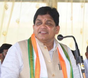 मंत्री डॉ. डहरिया विभिन्न विकास कार्यों के लोकार्पण एवं भूमिपूजन कार्यक्रम में होंगे शामिल मंत्री डॉ. डहरिया विभिन्न विकास कार्यों के लोकार्पण एवं भूमिपूजन कार्यक्रम में होंगे शामिल