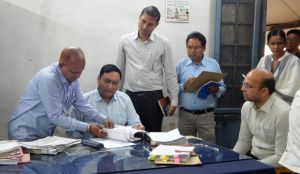 पेशियों की संख्या कम करें राजस्व अधिकारी, जिससे आम नागरिकों को मिले लाभ: डॉ अलंग पेशियों की संख्या कम करें राजस्व अधिकारी, जिससे आम नागरिकों को मिले लाभ: डॉ अलंग