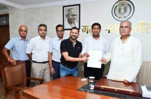 मुख्यमंत्री से क्रेडाई छत्तीसगढ़ के पदाधिकारियों ने की सौजन्य मुलाकात मुख्यमंत्री से क्रेडाई छत्तीसगढ़ के पदाधिकारियों ने की सौजन्य मुलाकात