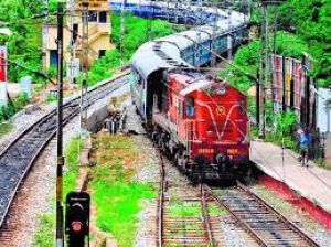 मुंबई -हावड़ा रूट की 20 एक्सप्रेस ट्रेनें 29 अगस्त तक रद्द...! मुंबई -हावड़ा रूट की 20 एक्सप्रेस ट्रेनें 29 अगस्त तक रद्द...!