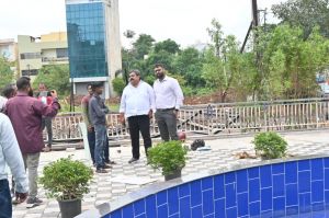 नेहरू नगर चौक का हो रहा सौंदर्यीकरण नेहरू नगर चौक का हो रहा सौंदर्यीकरण