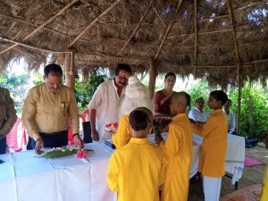 श्रीराम गुरुकुलम आश्रम पंहडोर में संस्कृत सप्ताह का शुभारंभ श्रीराम गुरुकुलम आश्रम पंहडोर में संस्कृत सप्ताह का शुभारंभ