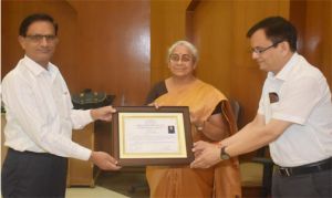  ’पॉवर कंपनी से ईडी श्री चावड़ा एवं सीई श्री चेलकर की भावभीनी विदाई’