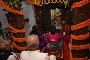 राष्ट्रपति श्रीमती द्रौपदी मुर्मु ने रतनपुर में आदिशक्ति माँ महामाया देवी के दर्शन किए 