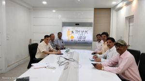 बिजली कर्मियों को जागरूक करने दो लघु फिल्मों का एमडी ने किया विमोचन बिजली कर्मियों को जागरूक करने दो लघु फिल्मों का एमडी ने किया विमोचन