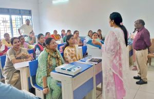  बालोद जिले के सभी रिटर्निंग अधिकारियों ने मतदान दल के अधिकारी-कर्मचारियों के प्रशिक्षण कार्य का किया अवलोकन