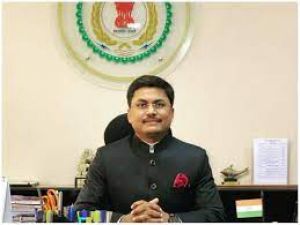 निर्भीक होकर अपने मताधिकार का उपयोग अवश्य करें - कलेक्टर निर्भीक होकर अपने मताधिकार का उपयोग अवश्य करें - कलेक्टर