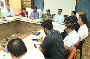 पुलिस और सेक्टर अधिकारियों की संयुक्त बैठक पुलिस और सेक्टर अधिकारियों की संयुक्त बैठक