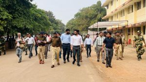 कलेक्टर एवं पुलिस अधीक्षक ने मतगणना स्थल का किया निरीक्षण कलेक्टर एवं पुलिस अधीक्षक ने मतगणना स्थल का किया निरीक्षण