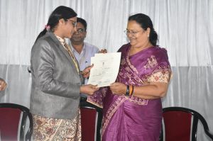  डौंडीलोहारा से कांग्रेस की अनिला भेड़िया को मिली जीत 