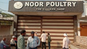 खुले में मांस बिक्री के खिलाफ निगम ने की फिर कार्यवाही