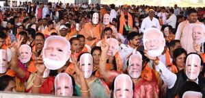 महतारी वंदन से मिला माताओं-बहनों का आशीर्वाद, हजारों की संख्या में उपस्थित होकर बढ़ाया मुख्यमंत्री का उत्साह महतारी वंदन से मिला माताओं-बहनों का आशीर्वाद, हजारों की संख्या में उपस्थित होकर बढ़ाया मुख्यमंत्री का उत्साह