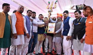  साहू समाज समय के अनुरूप कदम से कदम मिलाकर  बढ़ रहा आगे: उप मुख्यमंत्री श्री साव