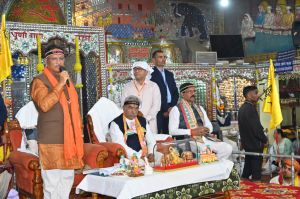 मुख्यमंत्री  ने जय शदाणी दरबार में मत्था टेक कर  प्रदेश वासियों के खुशहाली और समृद्धि की कामना की 