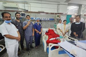 सिम्स के डॉक्टरों ने किया प्रदेश का पहला ऑर्थाेमोर्फिक सर्जरी