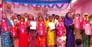 बालोद जिले के विभिन्न गांवों में विकसित भारत संकल्प यात्रा का आयोजन