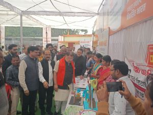  विकसित भारत संकल्प यात्रा शिविर जोन 6 के वार्ड  63  में लगाया गया