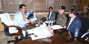 उप मुख्यमंत्री  ने राज्य में कानून-व्यवस्था की ली जानकारी