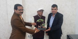 राज्य सूचना आयोग के सचिव  जी. आर. चुरेंद्र को  भावभीनी विदाई 