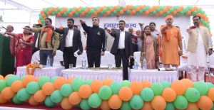  विकसित भारत संकल्प यात्रा के शिविरों में योजनाओं का लाभ लेने पहुंचे बड़ी संख्या में हितग्राही