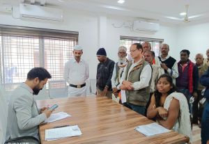  साप्ताहिक जनदर्शन में सुनी गई लोगों की समस्याएं