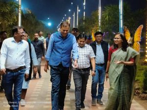  संभागायुक्त और कलेक्टर ने किया माधो वाटिका (ठगड़ा बांध) का अवलोकन