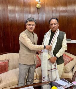  हुडको के अध्यक्ष ने की मुख्यमंत्री से सौजन्य मुलाकात