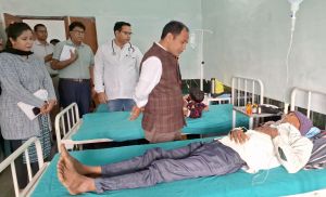 कलेक्टर ने धरसींवा विकासखंड के स्कूल, आंगनबाड़ी, स्वास्थ्य केन्द्र का किया औचक निरीक्षण