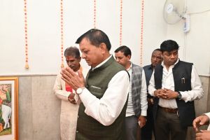 उद्योग मंत्री का शंकर नगर में निवास कार्यालय प्रारंभ