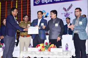  लोकतंत्र की मजबूती के लिए हर व्यक्ति करें मतदानः आई. जी. अजय यादव 