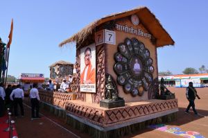  विभिन्न विभागों ने प्रस्तुत की योजनाओं पर आधारित झांकियां : ग्रामोद्योग विभाग को मिला पहला पुरस्कार