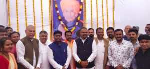 स्वर्गीय कुमार लक्ष्मी नारायण देव को मंत्री, सांसद एवं विधायकों ने दी श्रद्धांजलि स्वर्गीय कुमार लक्ष्मी नारायण देव को मंत्री, सांसद एवं विधायकों ने दी श्रद्धांजलि