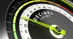 ध्वनि प्रणाली के उपयोग के लिए ध्वनि सीमक यंत्र लगा होना जरूरी 