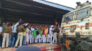 अयोध्या के लिए आस्था स्पेशल ट्रेन से 1340 श्रद्धालु हुए रवाना